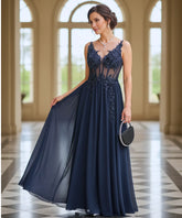 Comprar Vestido longo de festa azul marinho com renda e tule fluído, elegância para madrinhas e formandas em promoção KOJI STORE